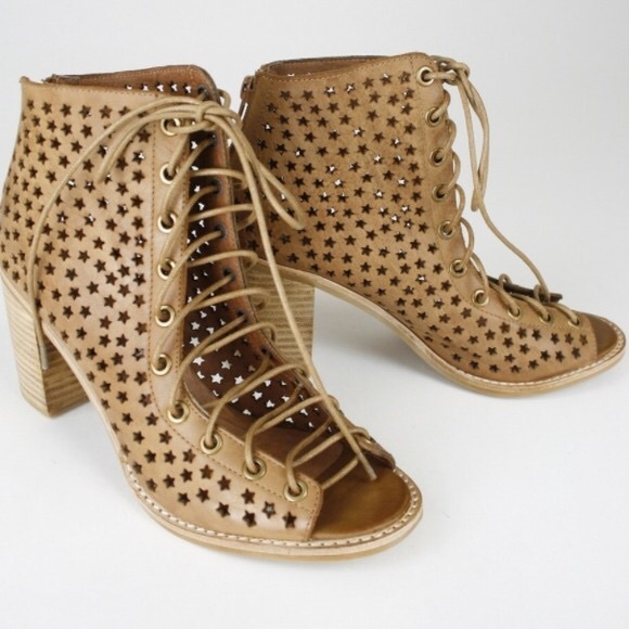 Jeffrey Cambell Cors - Picture 2 of 6